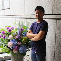 フラワーデザイナー 三栗野真平 フラワーギフト 花の通販サイト Floret