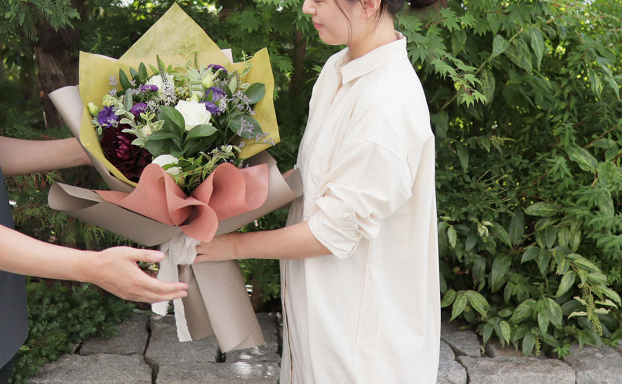 花束 ブーケの通販 フラワーギフト 花の通販サイト Floret フロレット