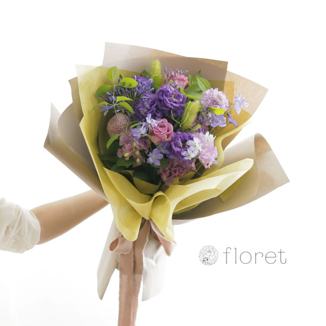 花束 おしゃれなラッピング お任せ紫系 フラワーギフト 花の通販サイト フロレット