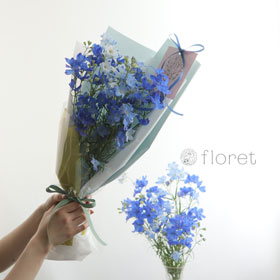 デルフィニウムの花束
