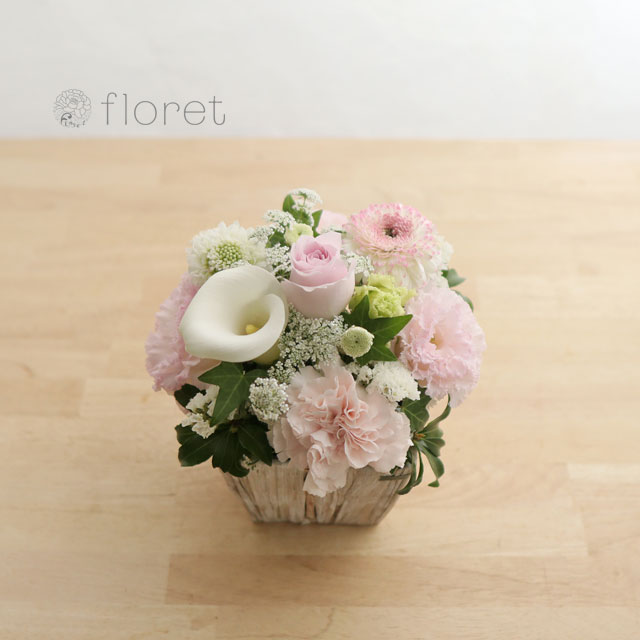 ピンク系デザイナーお任せアレンジメントSS　サンプル画像A