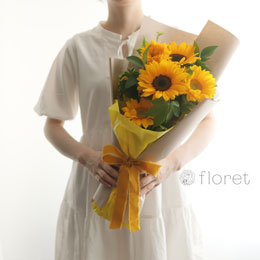 ひまわりのスリムな花束